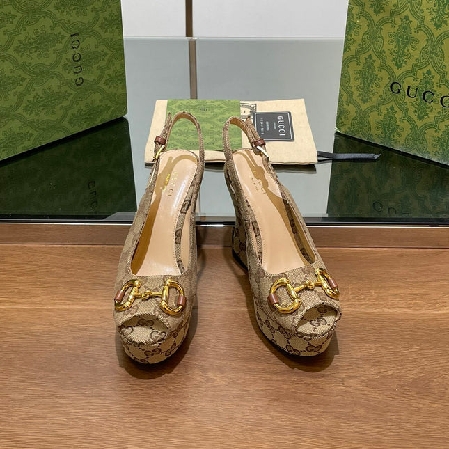 GG WEDGE PLATFORM IN CAMEL BROWN MONOGRAM JACQUARD FABRIC