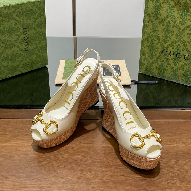 GG WEDGE PLATFORM IN WHITE CALFSKIN WITH GOLD HARDWARE
