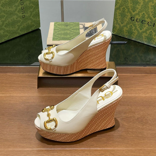 GG WEDGE PLATFORM IN WHITE CALFSKIN WITH GOLD HARDWARE