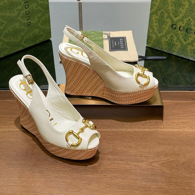 GG WEDGE PLATFORM IN WHITE CALFSKIN WITH GOLD HARDWARE