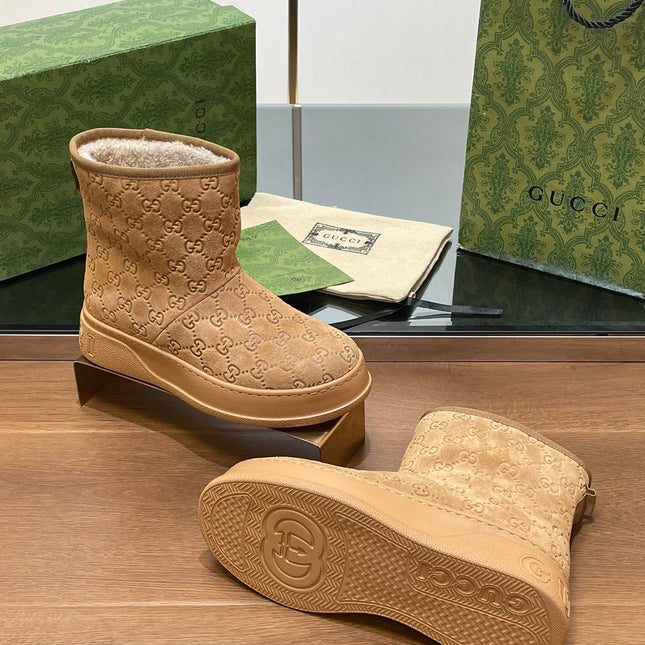 GG UGG BOOTS IN CIDER BROWN EMBOSSED SUEDE AND BEIGE WOOL LINING