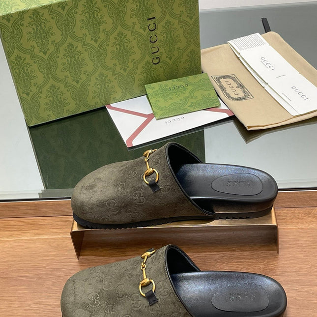GG HORSEBIT MULE IN KHAKI GREEN EMBOSSED SUEDE AND SHEEPSKIN LINING
