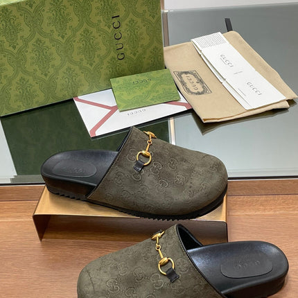 GG HORSEBIT MULE IN KHAKI GREEN EMBOSSED SUEDE AND SHEEPSKIN LINING
