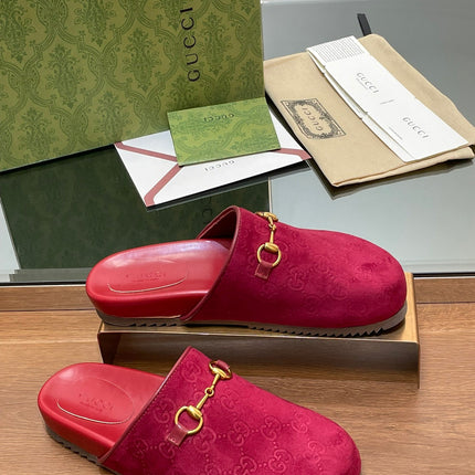 GG HORSEBIT MULE IN RED PINK EMBOSSED SUEDE AND SHEEPSKIN LINING