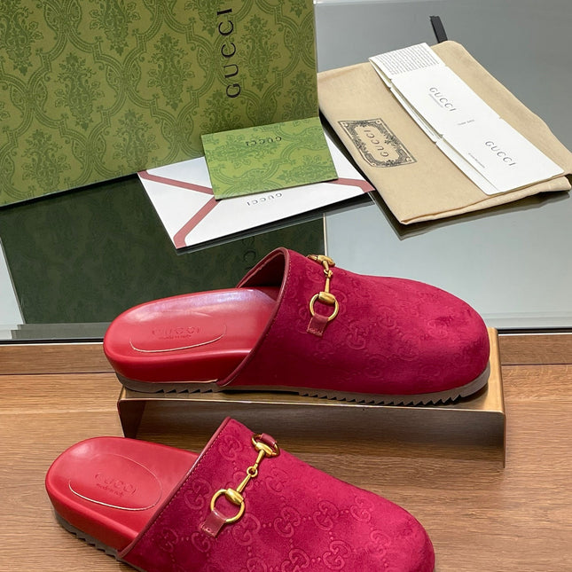 GG HORSEBIT MULE IN RED PINK EMBOSSED SUEDE AND SHEEPSKIN LINING