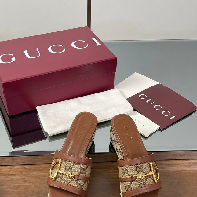 HIGH 6.3 CM WEDGE SANDALS IN BROWN CALFSKIN AND FABRIC