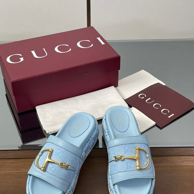 HIGH 5.5 CM WEDGE SANDALS IN BLUE CALFSKIN AND FABRIC