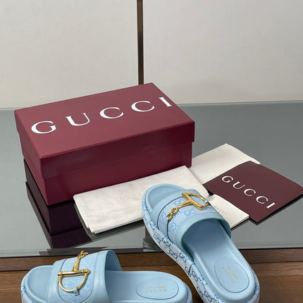 HIGH 5.5 CM WEDGE SANDALS IN BLUE CALFSKIN AND FABRIC