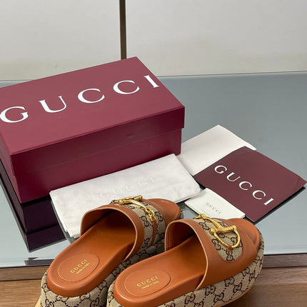 HIGH 5.5 CM WEDGE SANDALS IN BURNT BROWN MIX BEIGE CALFSKIN AND FABRIC