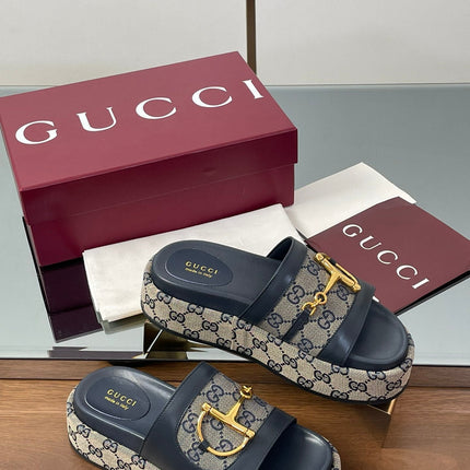 HIGH 5.5 CM WEDGE SANDALS IN BLACK AND BEIGE CALFSKIN AND FABRIC