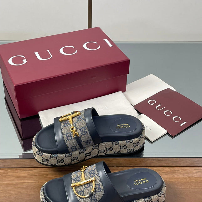 HIGH 5.5 CM WEDGE SANDALS IN BLACK AND BEIGE CALFSKIN AND FABRIC