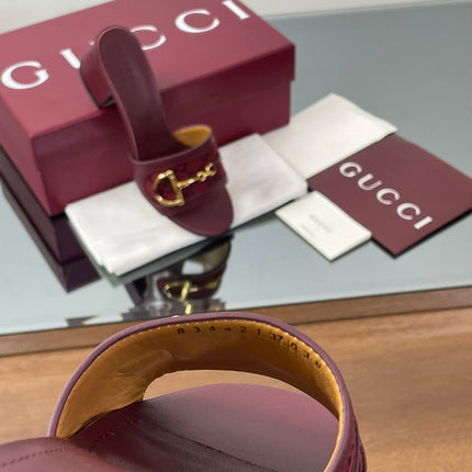 HIGH HEEL MULE 5.5 CM IN DARK RED CALFSKIN MIX FABRIC AND GOLD HARDWARE