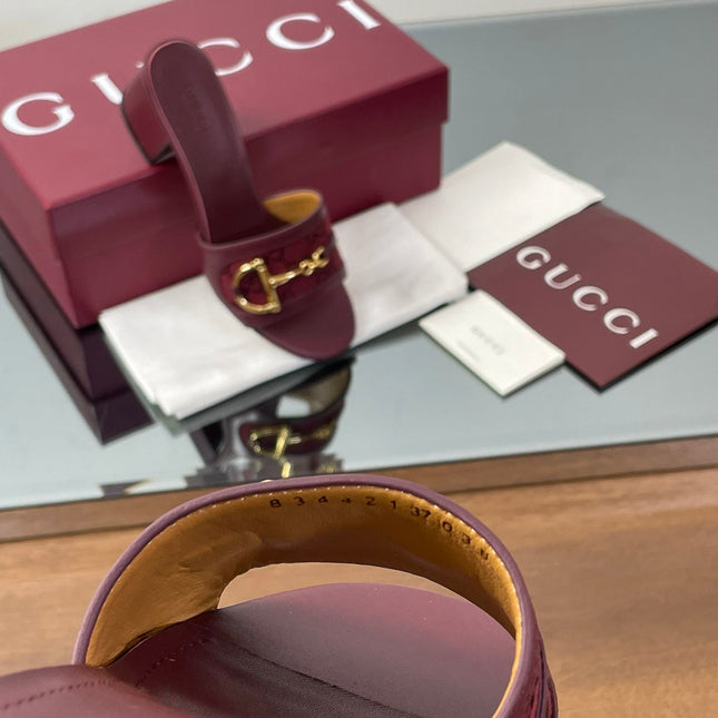 HIGH HEEL MULE 5.5 CM IN DARK RED CALFSKIN MIX FABRIC AND GOLD HARDWARE