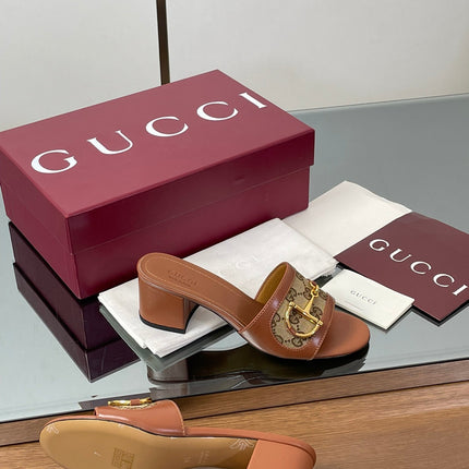 HIGH HEEL MULE 5.5 CM IN BROWN CALFSKIN MIX FABRIC AND GOLD HARDWARE