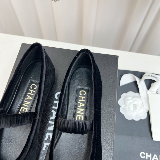 CC MARY JANE FLAT IN BLACK VELVET