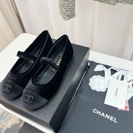 CC MARY JANE FLAT IN BLACK VELVET