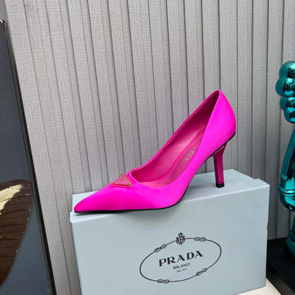 HIGH-HEEL PUMPS IN HOT PINK SATIN