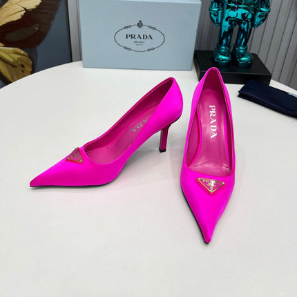 HIGH-HEEL PUMPS IN HOT PINK SATIN