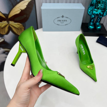 HIGH-HEEL PUMPS IN THYME GREEN SATIN