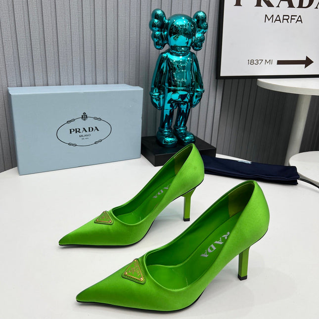 HIGH-HEEL PUMPS IN THYME GREEN SATIN