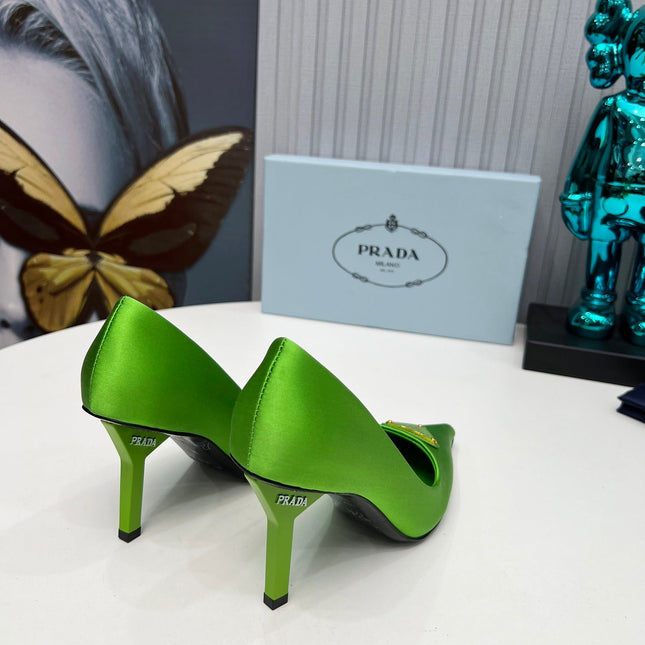 HIGH-HEEL PUMPS IN THYME GREEN SATIN