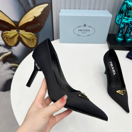 HIGH-HEEL PUMPS IN BLACK SATIN