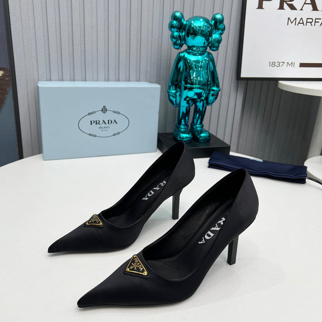 HIGH-HEEL PUMPS IN BLACK SATIN