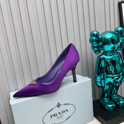 HIGH-HEEL PUMPS IN VIOLET SATIN