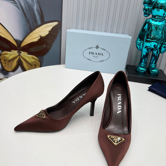 HIGH-HEEL PUMPS IN CHOCOLATE BROWN SATIN