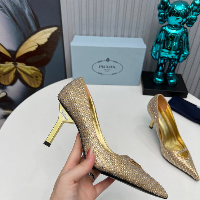 CRYSTAL HIGH-HEEL PUMPS IN GOLD SATIN WITH TRIANGLE LOGO
