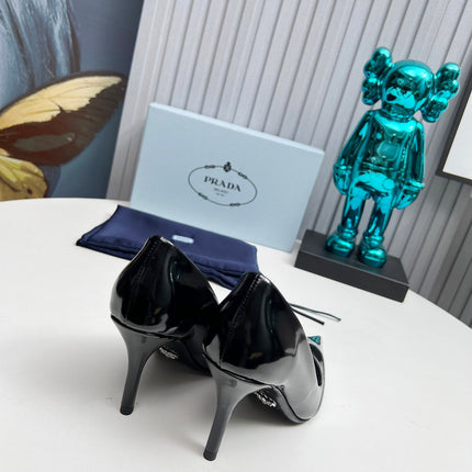 HIGH POINTED-TOE PUMPS IN SILVER MIX BLACK GLOSSY CALFSKIN