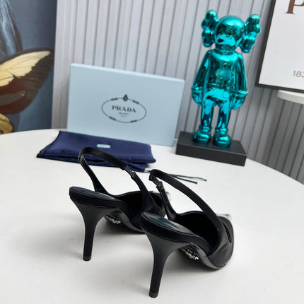 HIGH SLING BACK PUMPS IN SILVER MIX BLACK SATIN