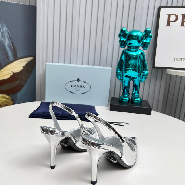 HIGH SLING BACK PUMPS IN SILVER GLOSSY CALFSKIN