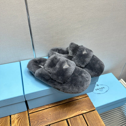 FLAT MULES IN GRAY RABBIT FUR