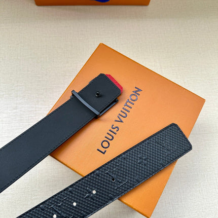 BELT 40MM REVERSIBLE IN BLACK RED MONOGRAM SHADOW CALFSKIN WITH BLACK LV BUCKLE