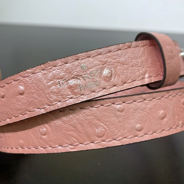 LOOP 23 IN PEACH PINK OSTRICH LEATHER SILVER HARDWARE