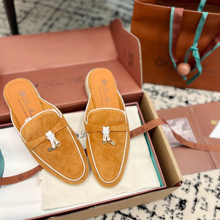 Loro Piana Salmon White Suede Charms Walk Flat Mules