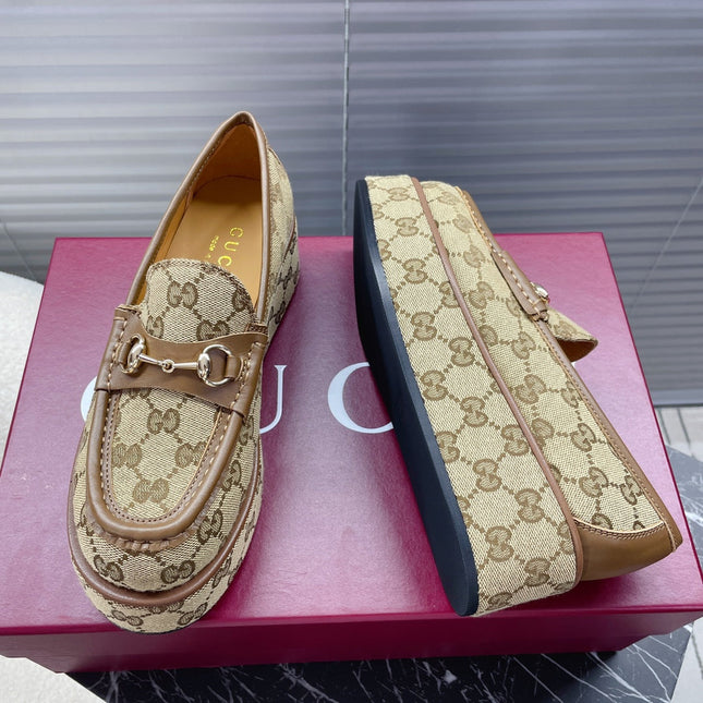HORSEBIT PLATFORM LOAFER IN TAN BEIGE MONOGRAM JACQUARD FABRIC