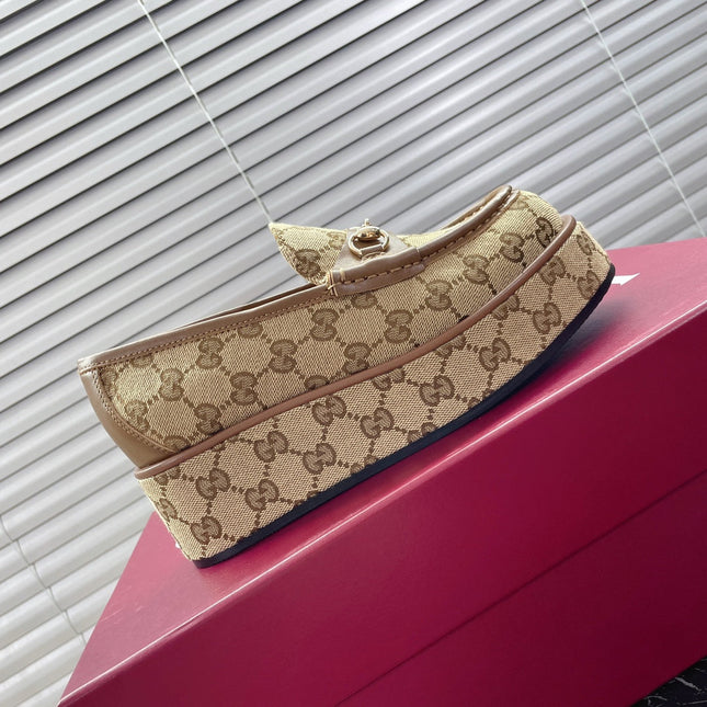 HORSEBIT PLATFORM LOAFER IN TAN BEIGE MONOGRAM JACQUARD FABRIC