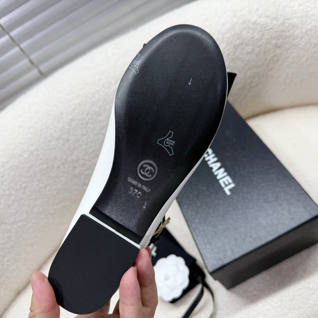 MARY JANE SHOES IN BLACK MIX WHITE LAMBSKIN