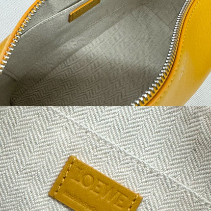 PUZZLE FOLD WASH 22 BAG IN BANANA YELLOW SHINY CALFSKIN