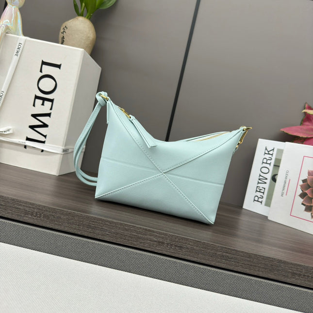 LOE MINI 23 FUZZLE FOLD POUCH IN LIGHT BLUE CALFSKIN