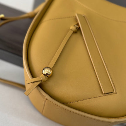 HAMMOCK SLICE 25 BAG IN SAND YELLOW SHINY CALFSKIN