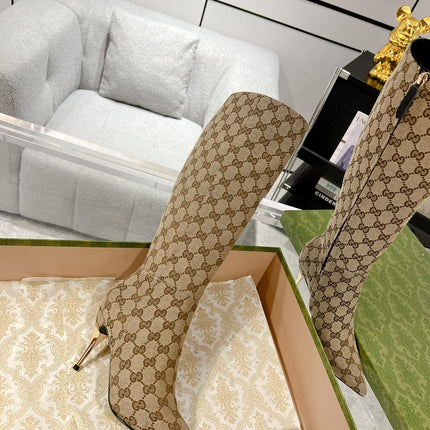 GG KNEE BOOTS IN BEIGE MONOGRAM JACQUARD FABRIC AND CALFSKIN LINING