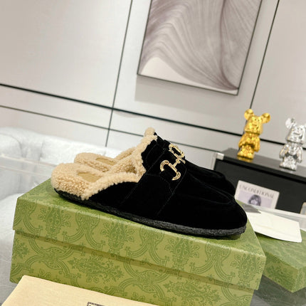 HORSEBIT MULE IN BLACK SUEDE AND FLEECE LINING