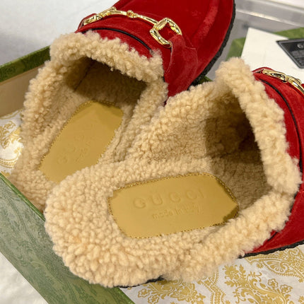 HORSEBIT MULE IN RED SUEDE AND FLEECE LINING