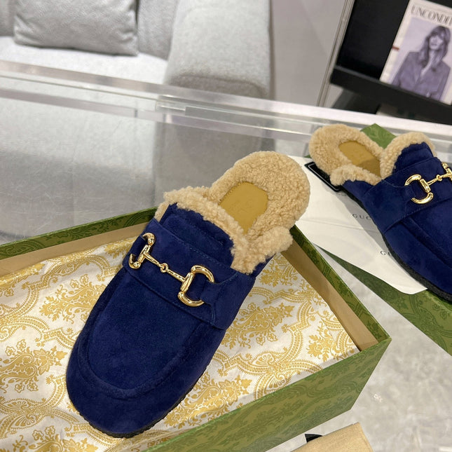 HORSEBIT MULE IN ROYAL BLUE SUEDE AND FLEECE LINING