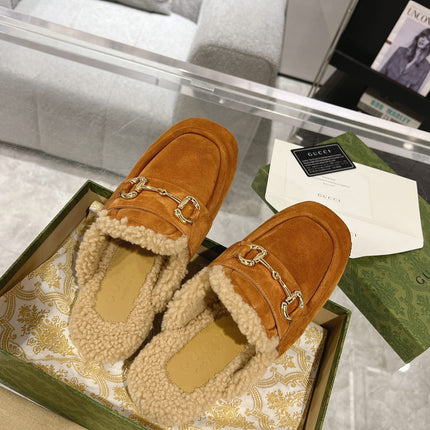 HORSEBIT MULE IN BRONZE ORANGE SUEDE AND FLEECE LINING