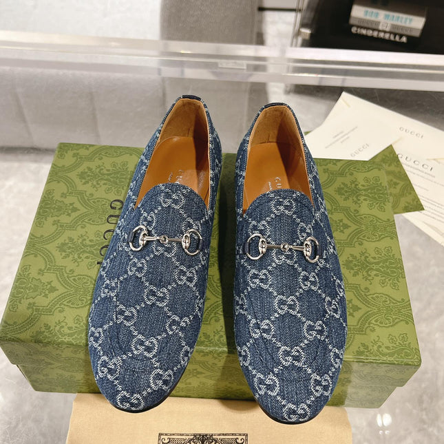 MEN'S LOAFER WITH HORSEBIT IN DENIM BLUE MONOGRAM JACQUARD FABRIC