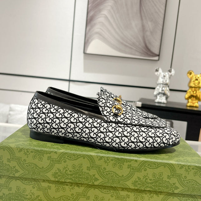 MEN'S LOAFER WITH HORSEBIT IN BLACK MIX WHITE MONOGRAM JACQUARD FABRIC